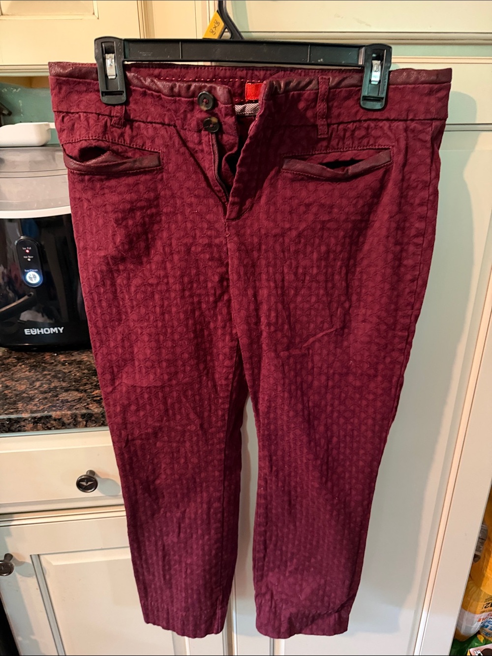 Cartonnier Burgundy Textured Cropped Pants